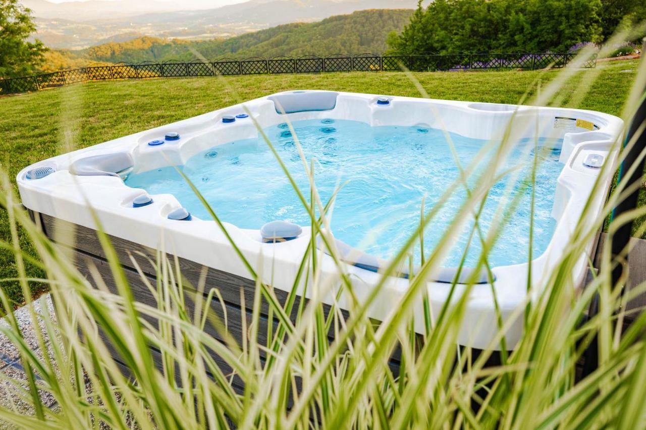 Villa Zupan With Hot Tub Skocjan  المظهر الخارجي الصورة