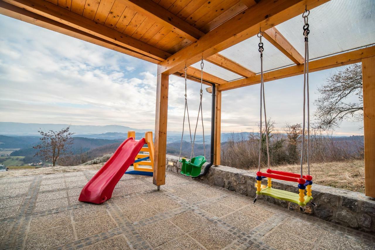 Villa Zupan With Hot Tub Skocjan  المظهر الخارجي الصورة