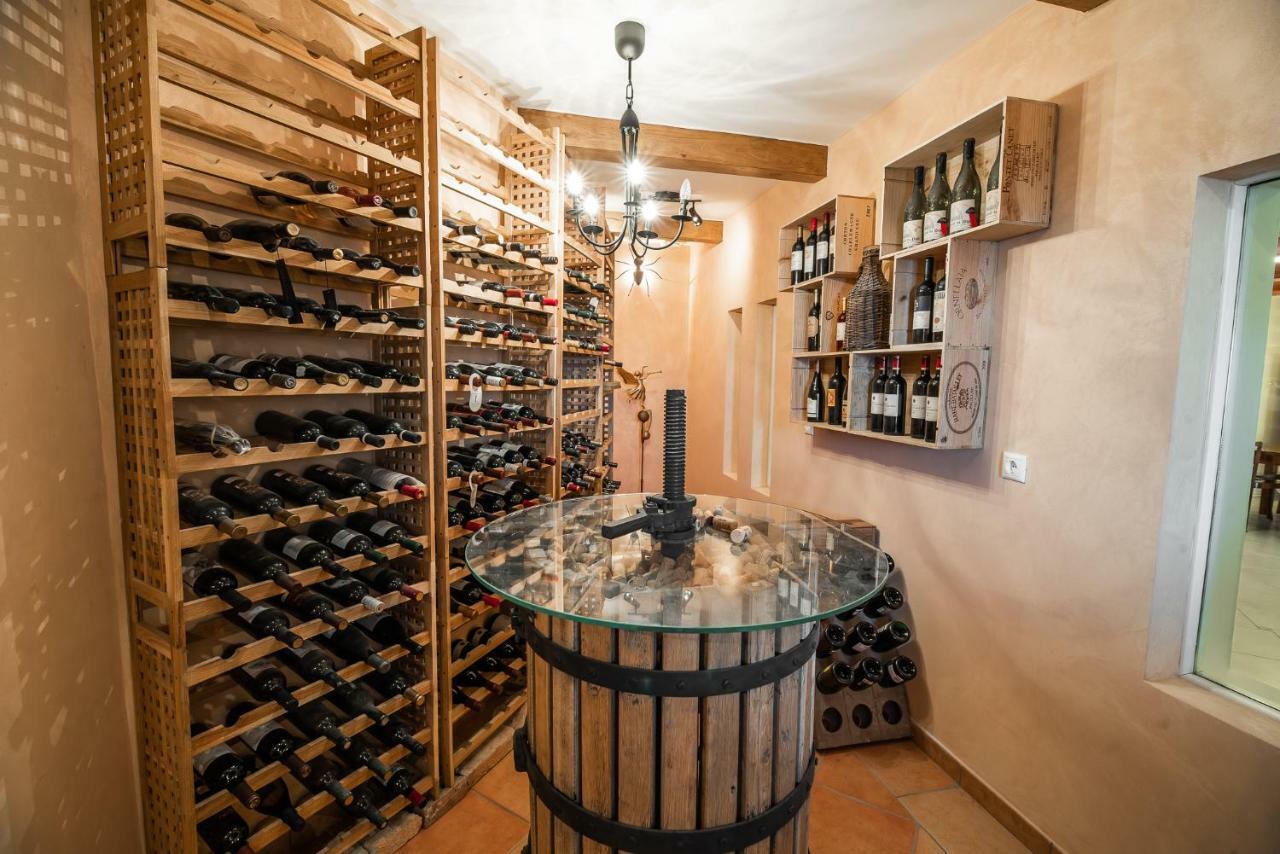 Villa Zupan With Hot Tub Skocjan  المظهر الخارجي الصورة